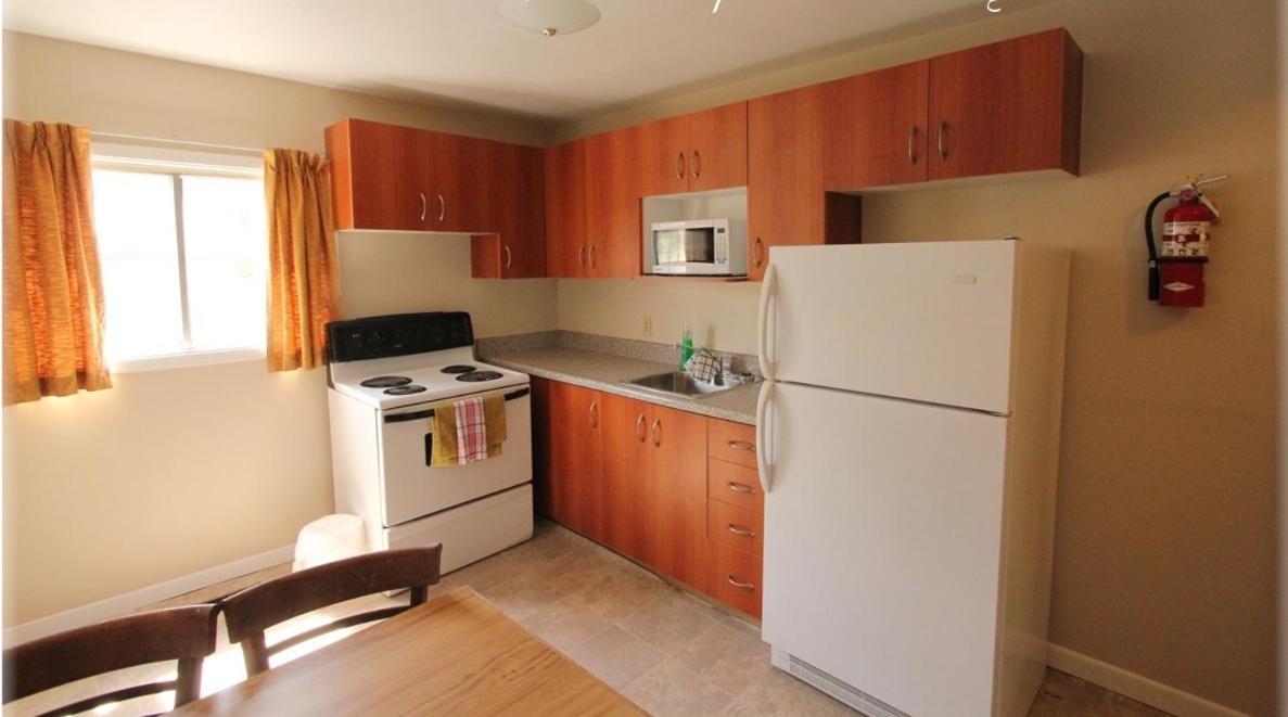 קובורג Lotus Motel חדר תמונה